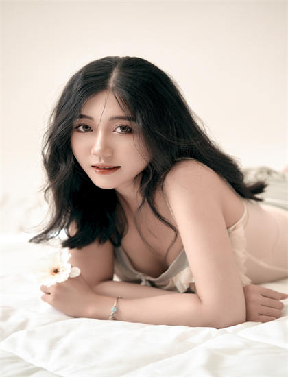 诡替身 电影-爱如潮水在线视频观看